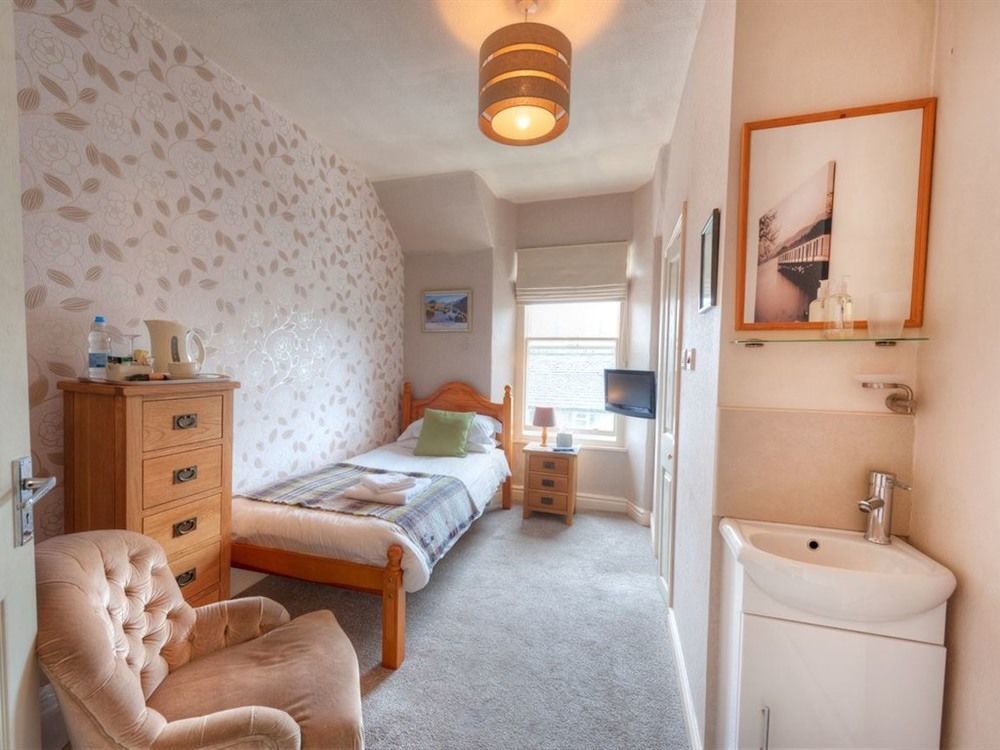 Dalkeith Guest house 4*